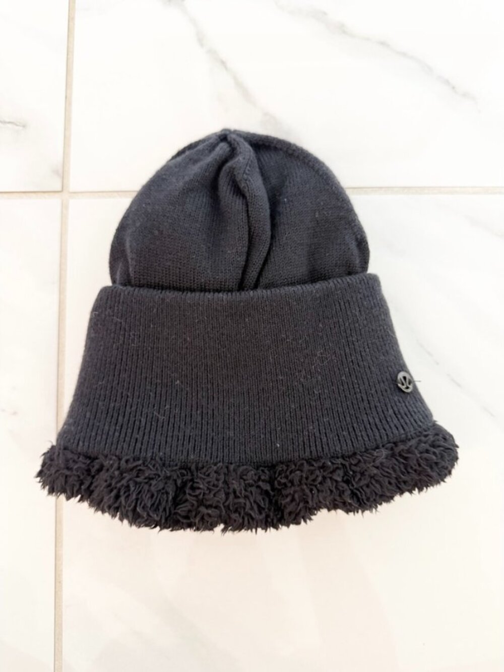 LULULEMON Shakti Sherpa Toque Beanie in Black OS - Picture 2 of 5